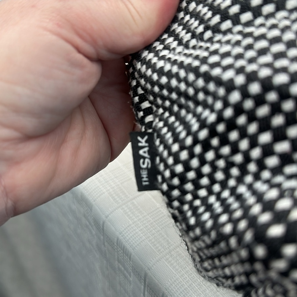 The Sak black and white houndstooth woven nylon bag - Picture 6 of 9